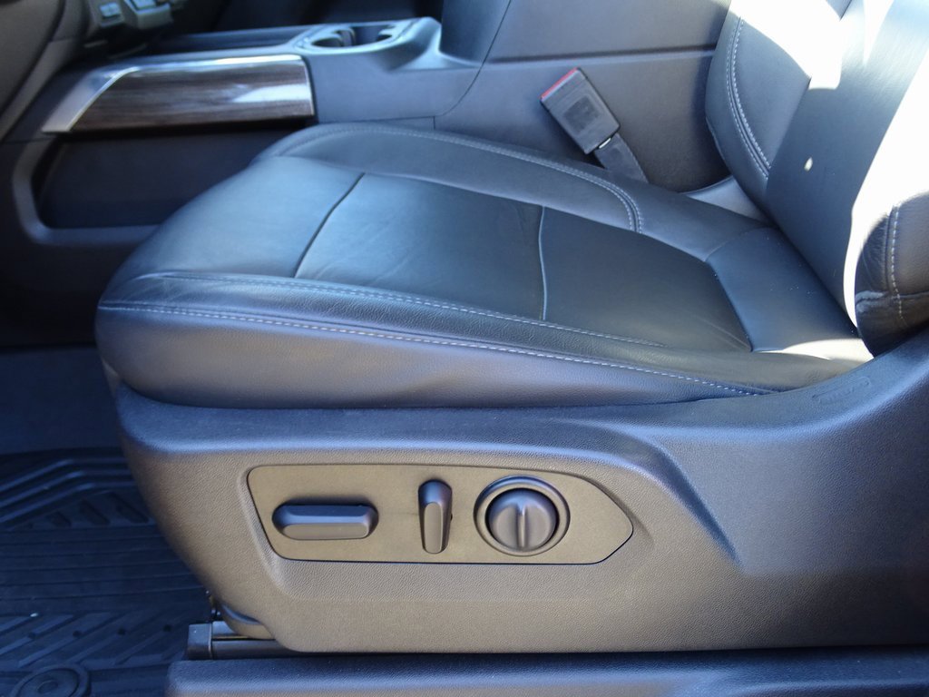 Used 2020 Chevrolet Silverado 1500 LT Trail Boss image 15