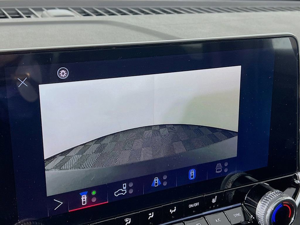 New 2026 GMC Canyon Elevation w/ Convenience Package image 11