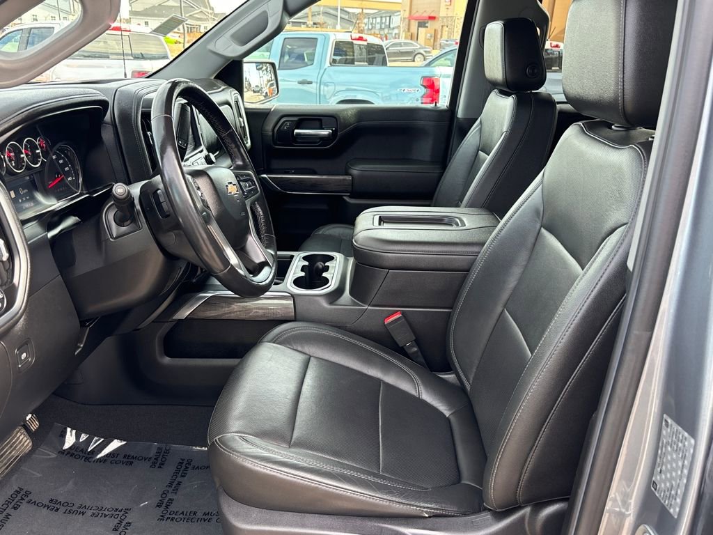 Used 2019 Chevrolet Silverado 1500 LTZ w/ LTZ Premium Package image 9
