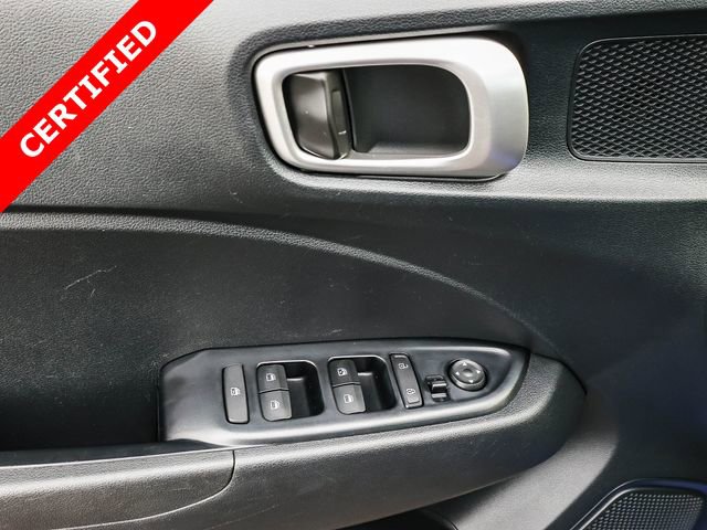 Certified 2023 Hyundai Venue SEL image 22