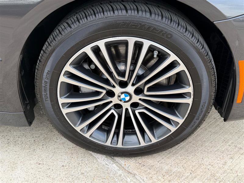 Used 2018 BMW 530i image 21