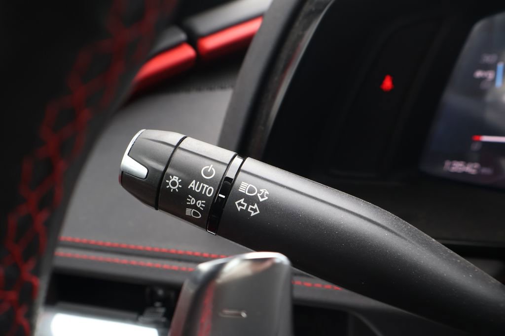 Used 2020 Chevrolet Corvette Stingray w/ 2LT Preferred Equipment Group image 22