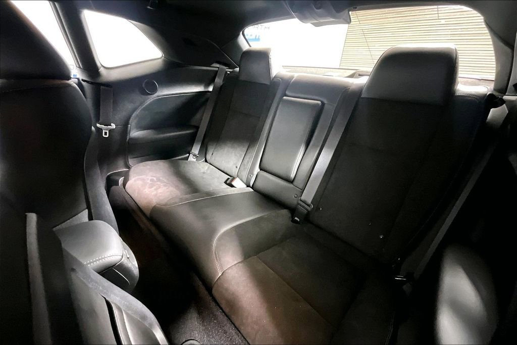Used 2023 Dodge Challenger R/T w/ Plus Package image 20