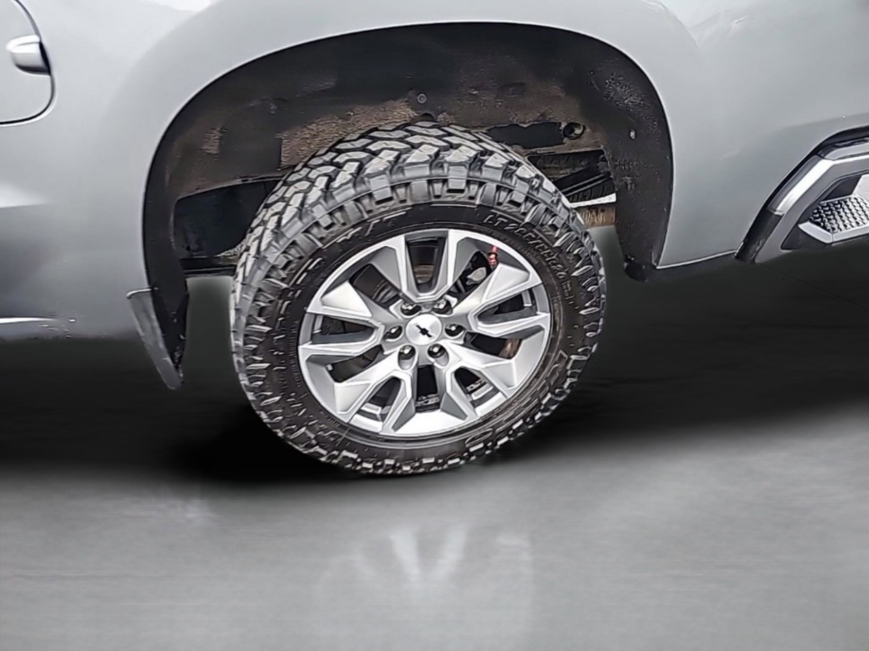 Used 2019 Chevrolet Silverado 1500 RST w/ All-Star Edition image 13