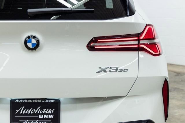 Certified 2025 BMW X3 xDrive30i image 10