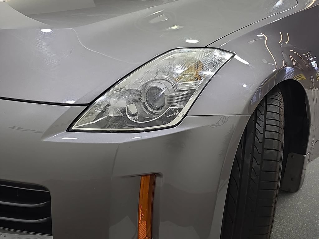 Used 2008 Nissan 350Z Enthusiast RWD image 29