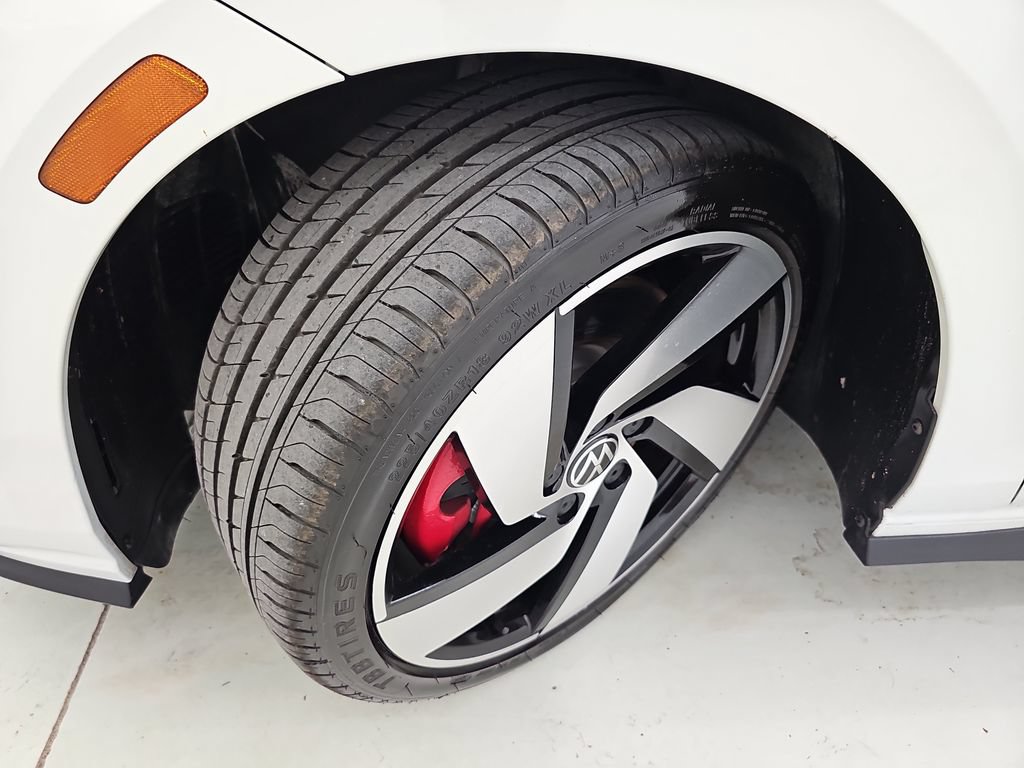 Used 2024 Volkswagen GTI S FWD image 39