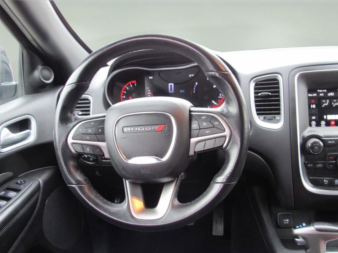 Used 2020 Dodge Durango SXT image 19
