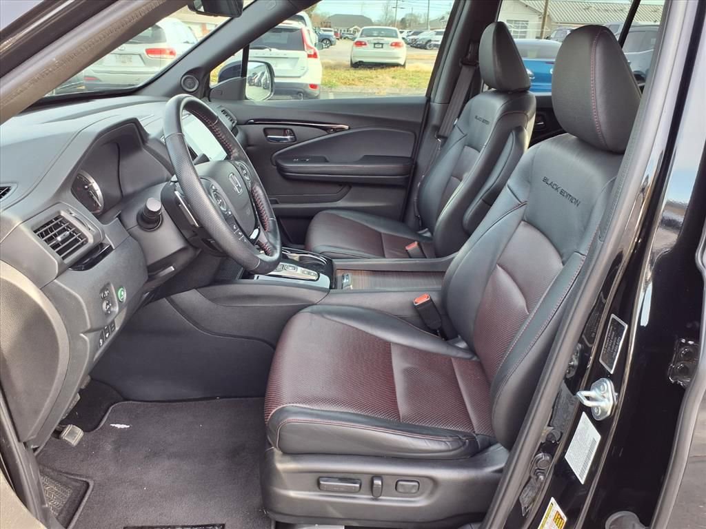 Used 2022 Honda Ridgeline Black Edition image 15