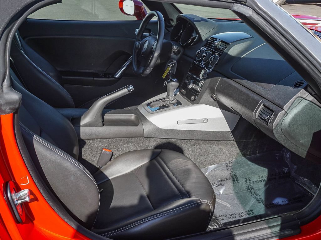 Used 2008 Saturn Sky RWD image 12
