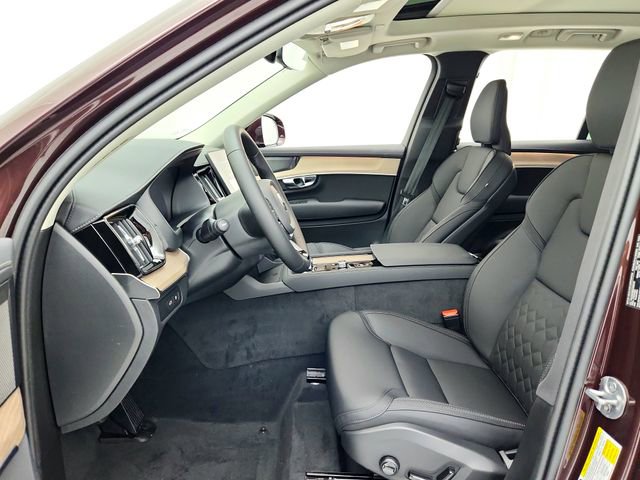 New 2025 Volvo XC90 T8 Plus w/ Protection Package Premier image 21