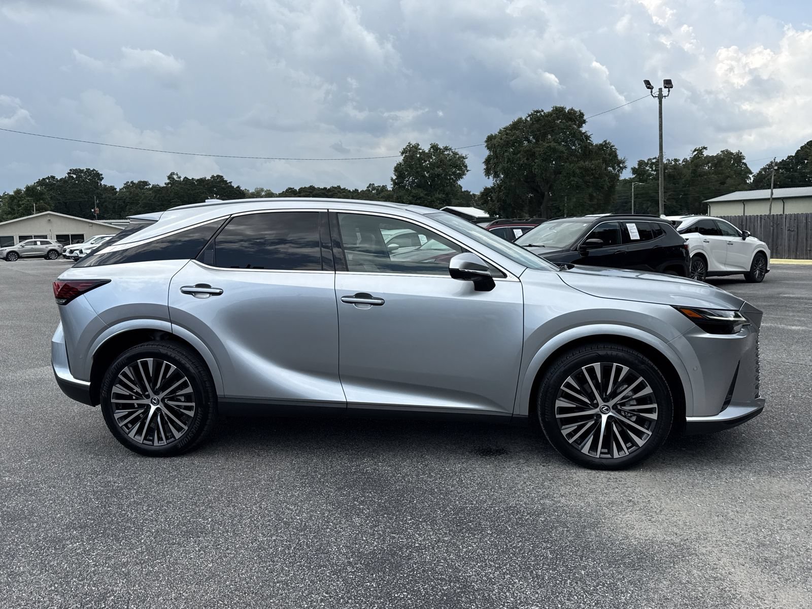 Used 2024 Lexus RX 350 Premium Plus w/ Convenience Package FWD image 6
