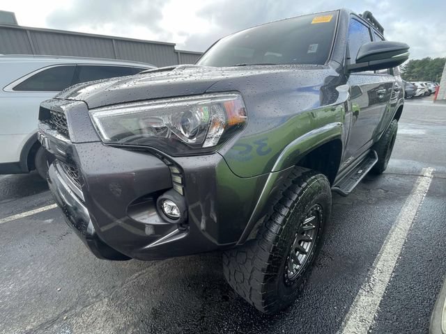 Used 2023 Toyota 4Runner TRD Off-Road Premium w/ Moonroof Package AWD/4WD image 7
