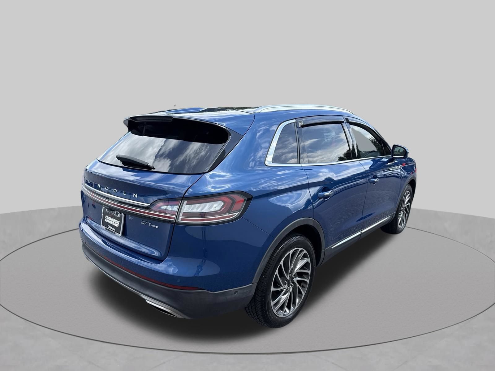 Used 2020 Lincoln Nautilus Reserve w/ Equipment Group 201A AWD/4WD image 9