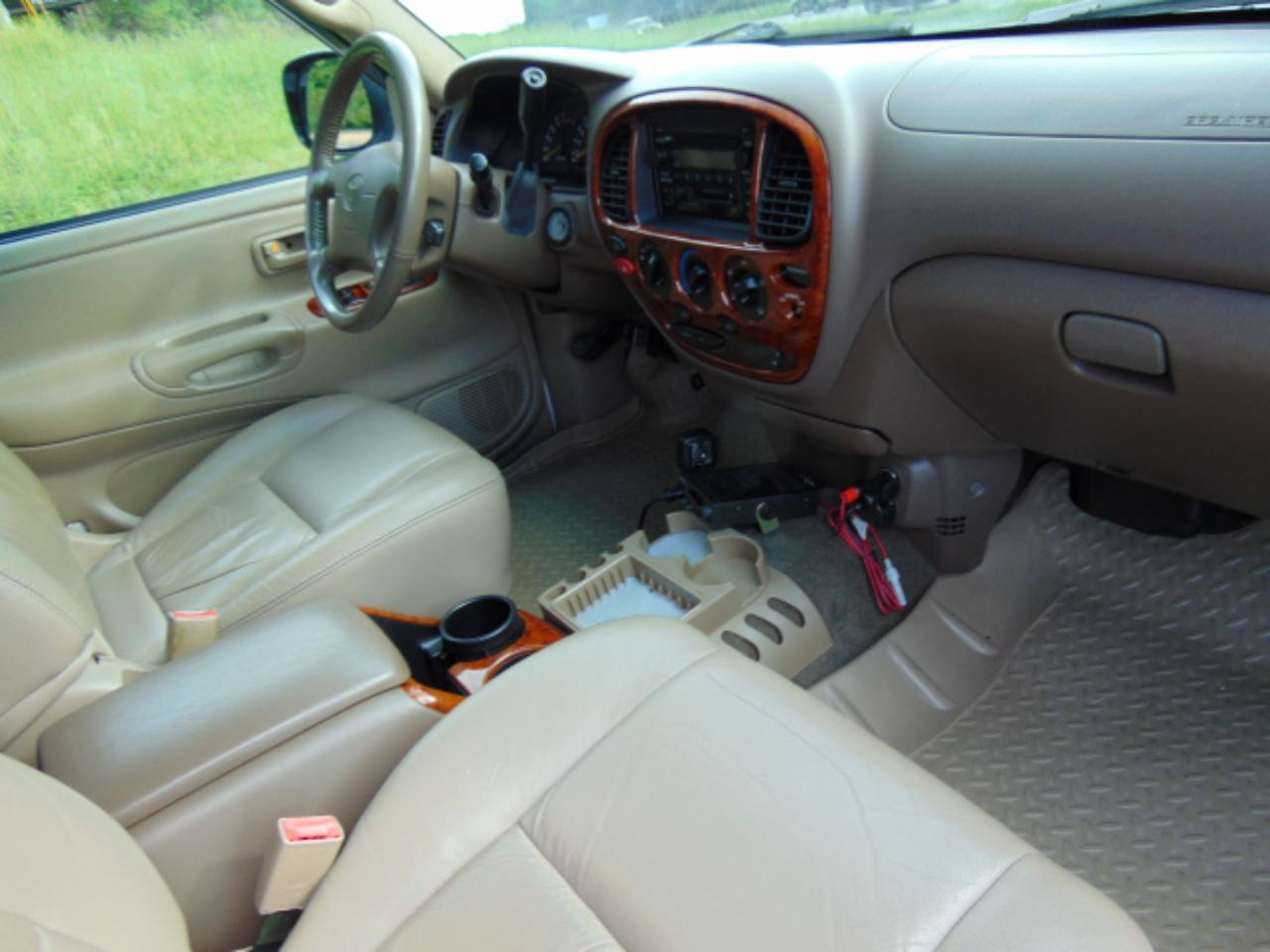 Used 2000 Toyota Tundra Limited w/ Off-Road Pkg AWD/4WD image 14