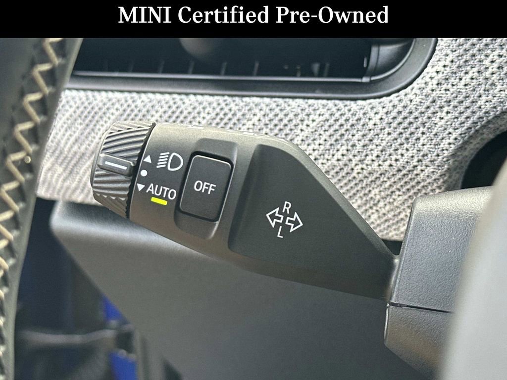 Used 2025 MINI Cooper S image 17