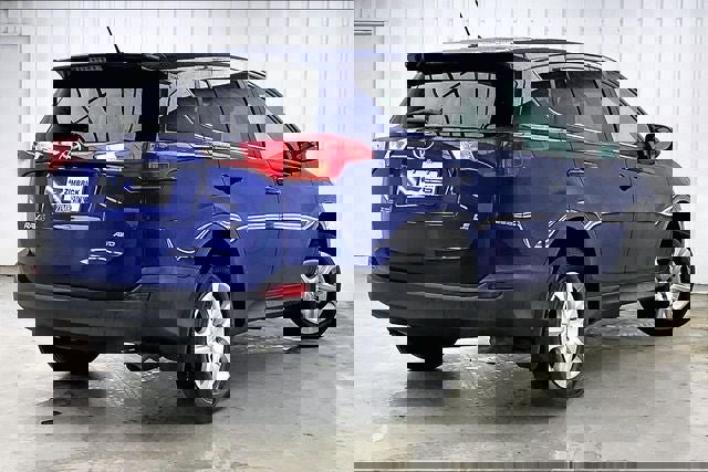 Used 2015 Toyota RAV4 LE AWD/4WD image 12