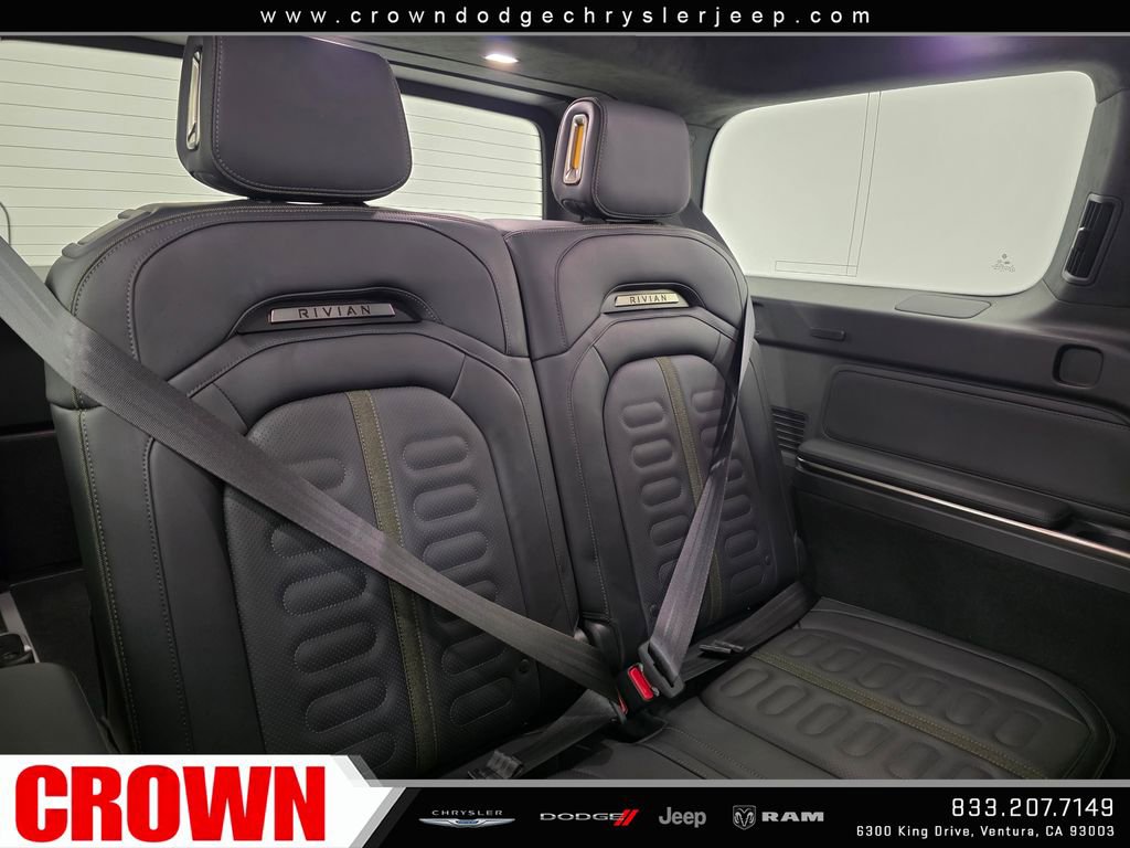 Used 2024 Rivian R1S Adventure AWD/4WD image 19