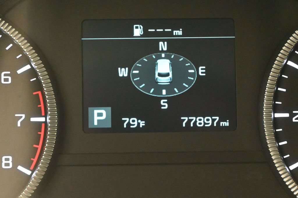 Used 2022 Kia Telluride EX w/ EX Premium Package AWD/4WD image 34