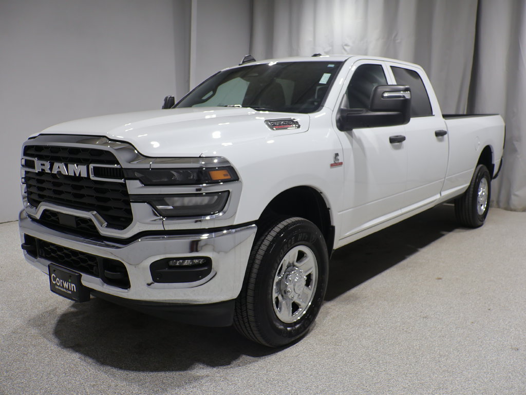 Used 2025 RAM 3500 Tradesman AWD/4WD image 6