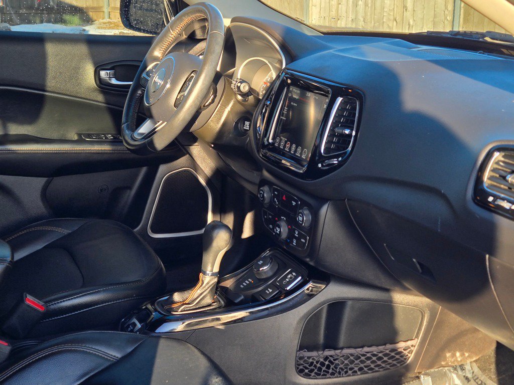 Used 2019 Jeep Compass Limited w/ Safety & Security Group AWD/4WD image 8