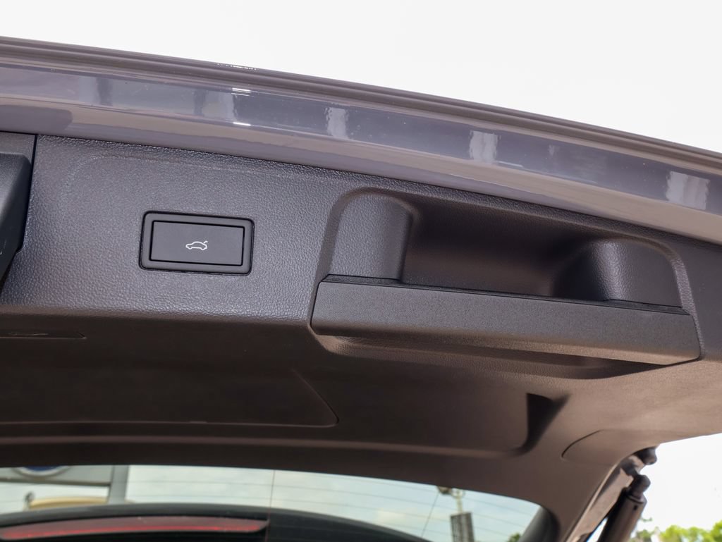 New 2026 Volkswagen Atlas SEL AWD/4WD image 11