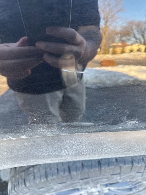 Used 2022 GMC Acadia AT4 w/ Technology Package image 8