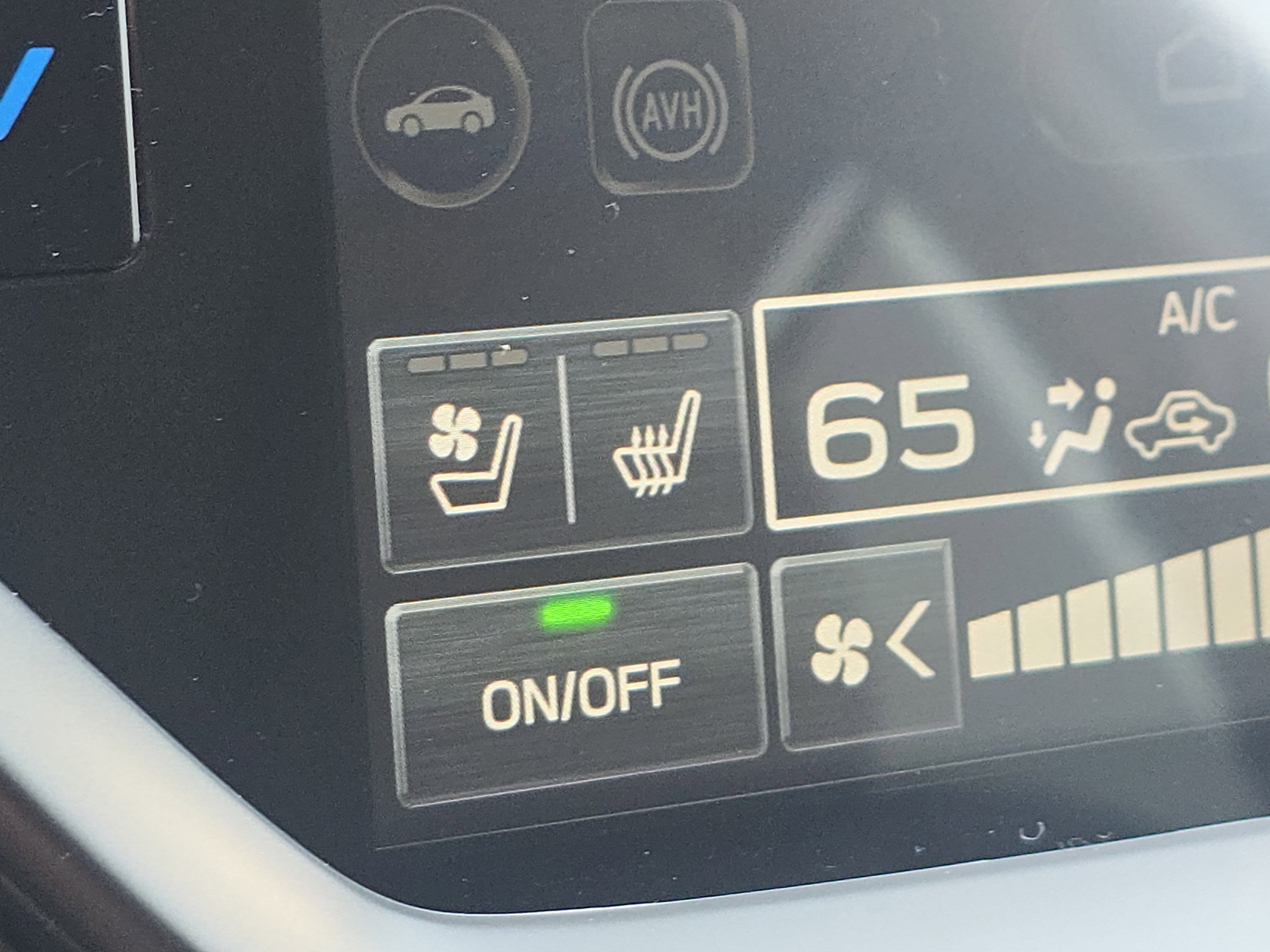 New 2025 Subaru Ascent Bronze Edition w/ Onyx Package image 12