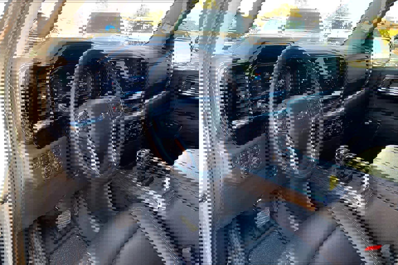 Used 2023 Chevrolet Silverado 1500 RST image 18