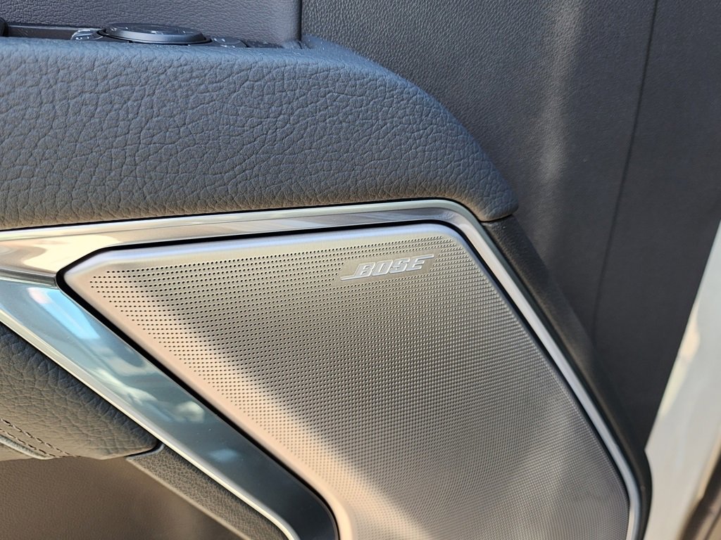 New 2026 GMC Sierra 2500 Denali w/ Denali Reserve Package image 17