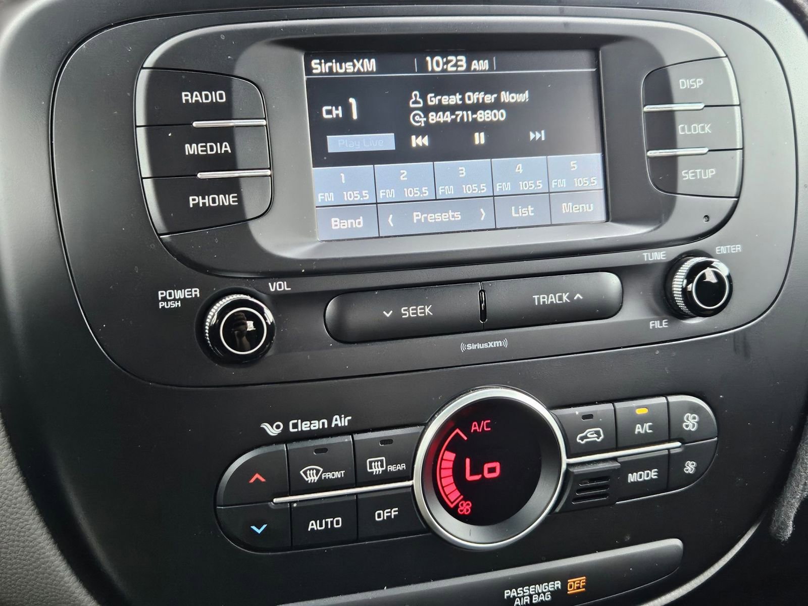 Used 2017 Kia Soul + FWD image 9