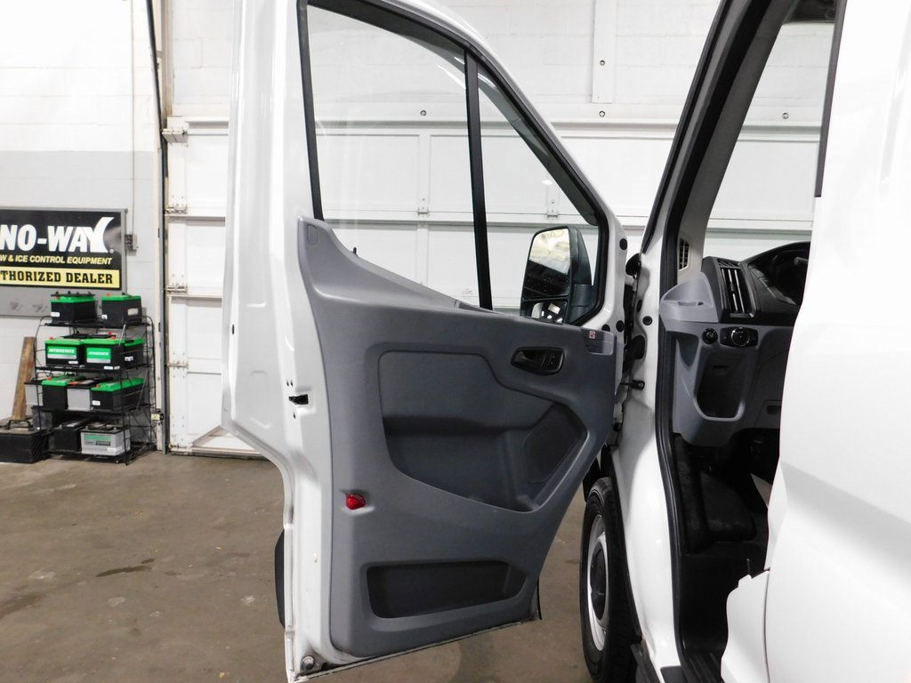 Used 2019 Ford Transit 250 148 Medium Roof image 20