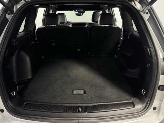 Used 2024 Jeep Grand Cherokee Limited image 24