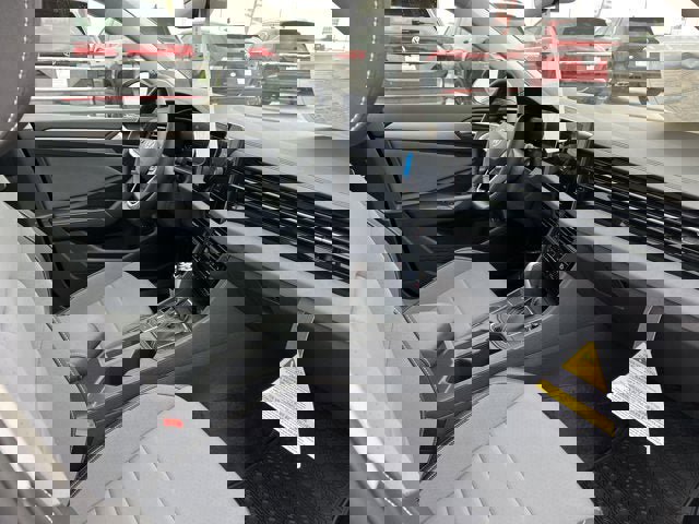 New 2025 Volkswagen Jetta SE image 30