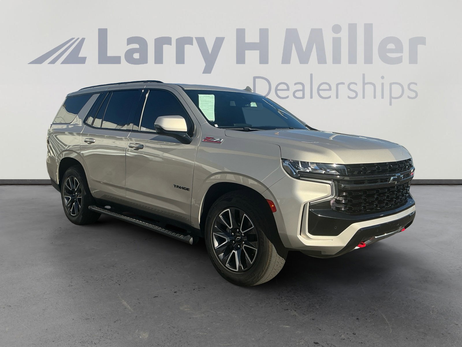 Used 2021 Chevrolet Tahoe Z71 w/ Z71 Off-Road Package image 7