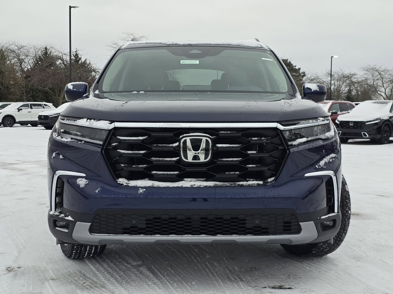 New 2025 Honda Pilot Touring image 13