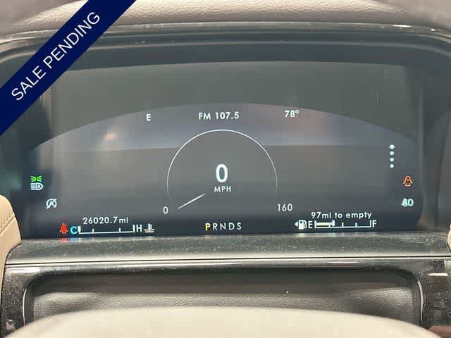 Used 2023 Lincoln Nautilus Reserve AWD/4WD image 7