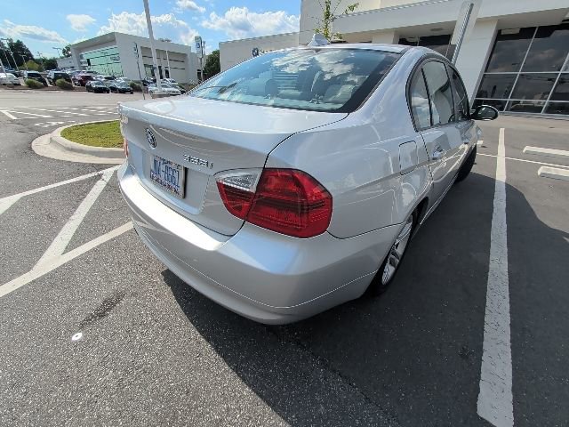 Used 2008 BMW 328i Sedan RWD image 22