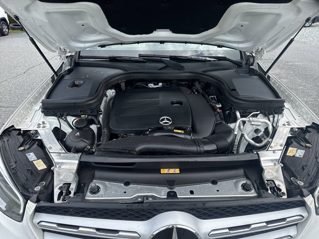 Used 2021 Mercedes-Benz GLC 300 4MATIC image 31