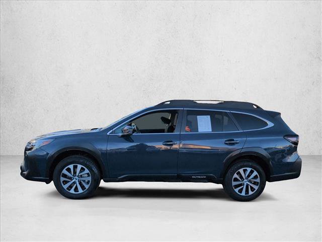 Used 2025 Subaru Outback Premium image 9