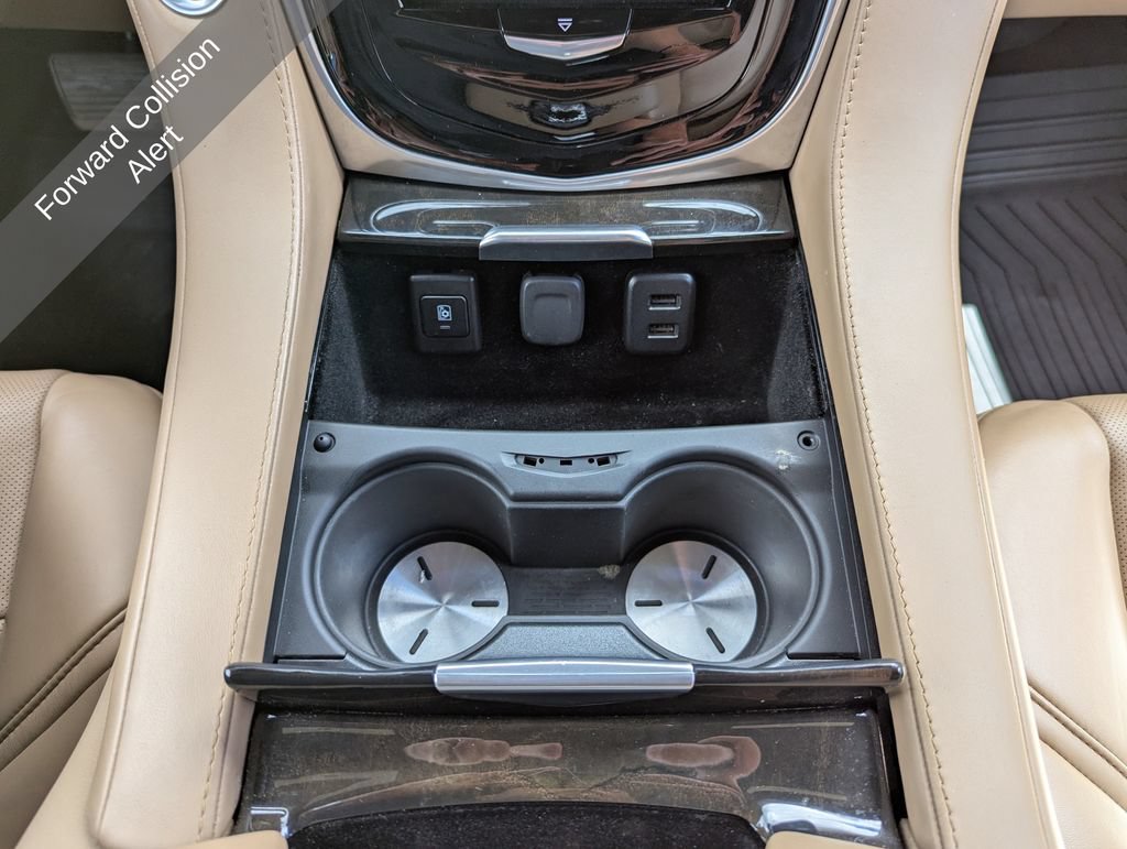 Used 2020 Cadillac Escalade Platinum AWD/4WD image 33