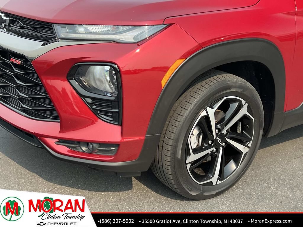 Certified 2021 Chevrolet TrailBlazer RS w/ Sun and Liftgate Package AWD/4WD image 10