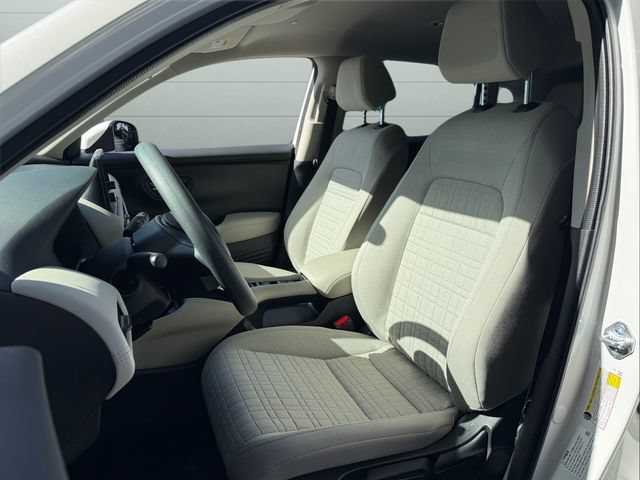 Certified 2025 Honda HR-V LX image 9