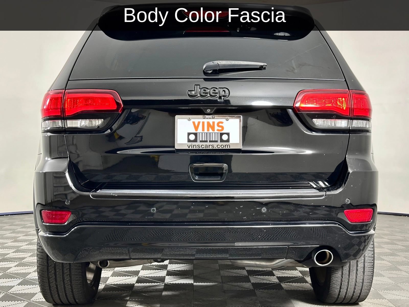 Used 2018 Jeep Grand Cherokee Altitude RWD image 19