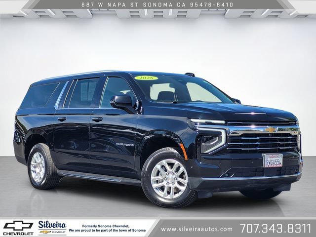 Used 2026 Chevrolet Suburban LT w/ Comfort Package AWD/4WD image 1