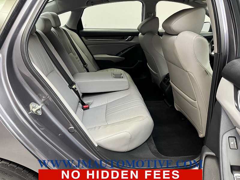 Used 2018 Honda Accord Touring image 18