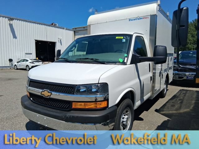 New 2026 Chevrolet Express 3500 w/ Power Convenience Package RWD image 5