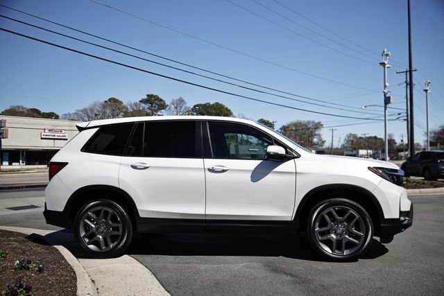 Used 2023 Honda Passport EX-L image 9