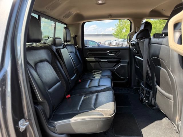 Used 2019 RAM 1500 Laramie AWD/4WD image 15
