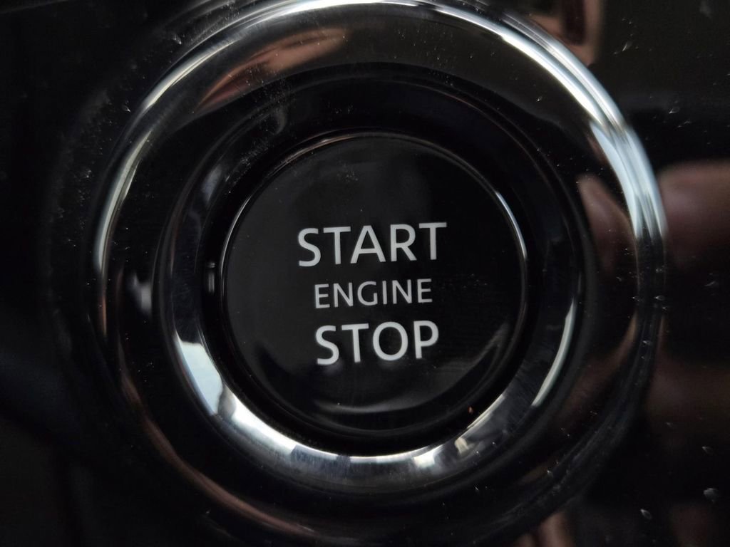 New 2026 Nissan Pathfinder SV image 29